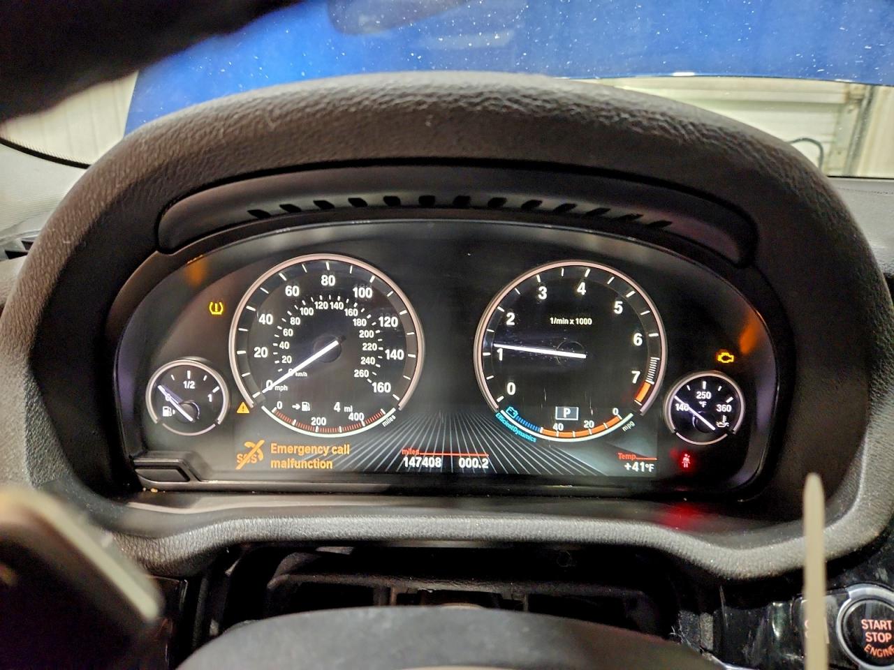 Фото: 5UXXW3C50H0T77797