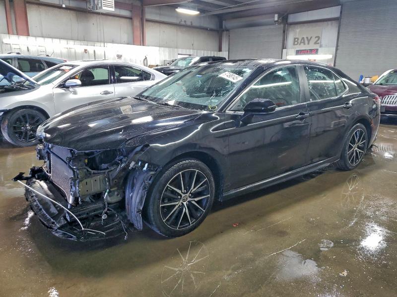 TOYOTA CAMRY SE 2021