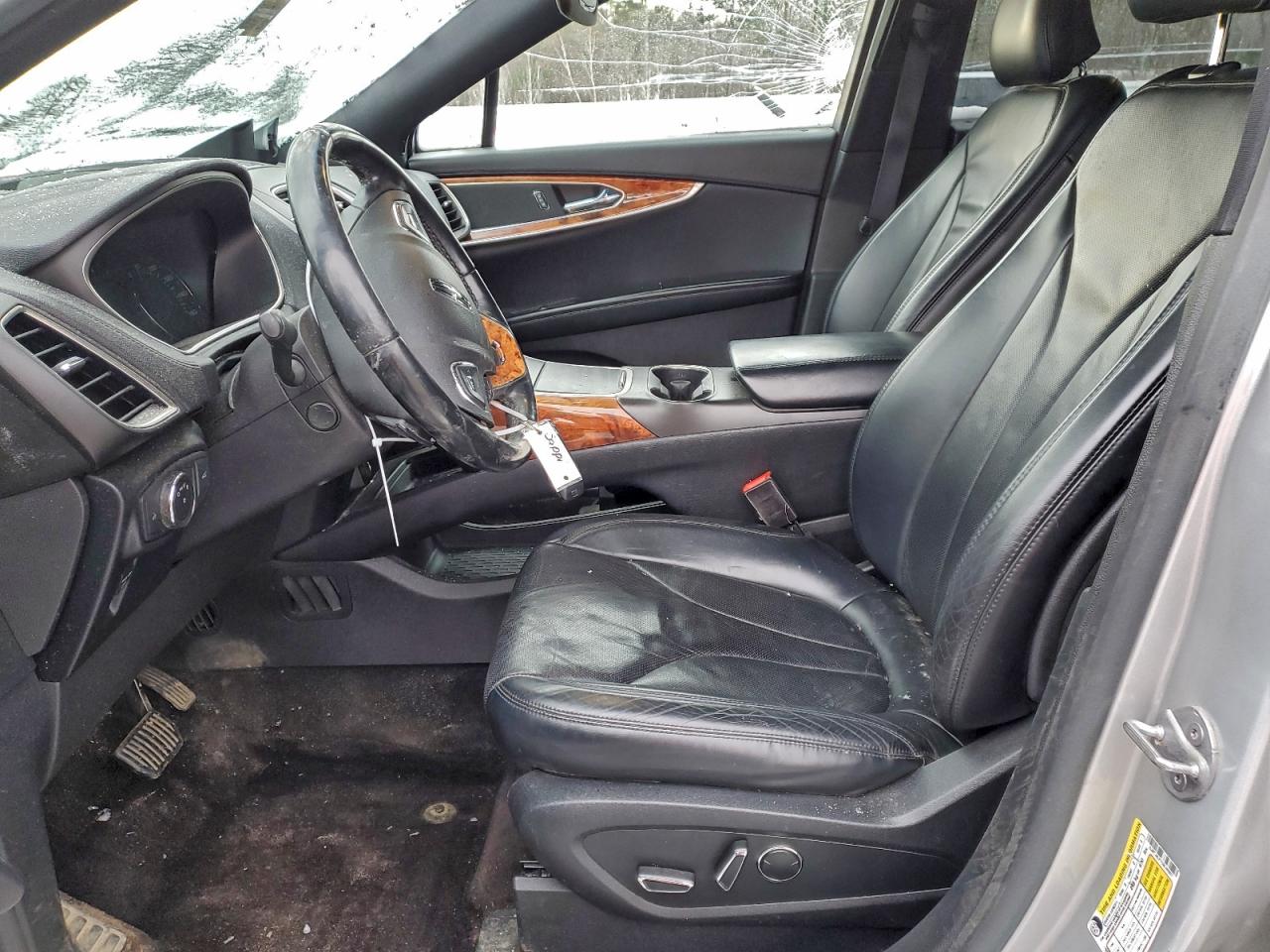 2016 Lincoln Mkx Reserve VIN: 2LMTJ8LP7GBL66807 Lot: 94744415