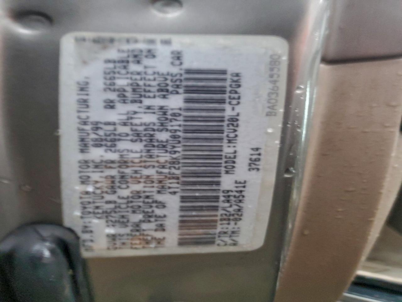 2000 Toyota Camry Le VIN: 4T1BF28K9YU091701 Lot: 94105185