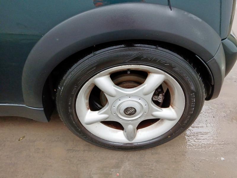 2001 MINI HATCHBACK 1.6 COOPER 3DR