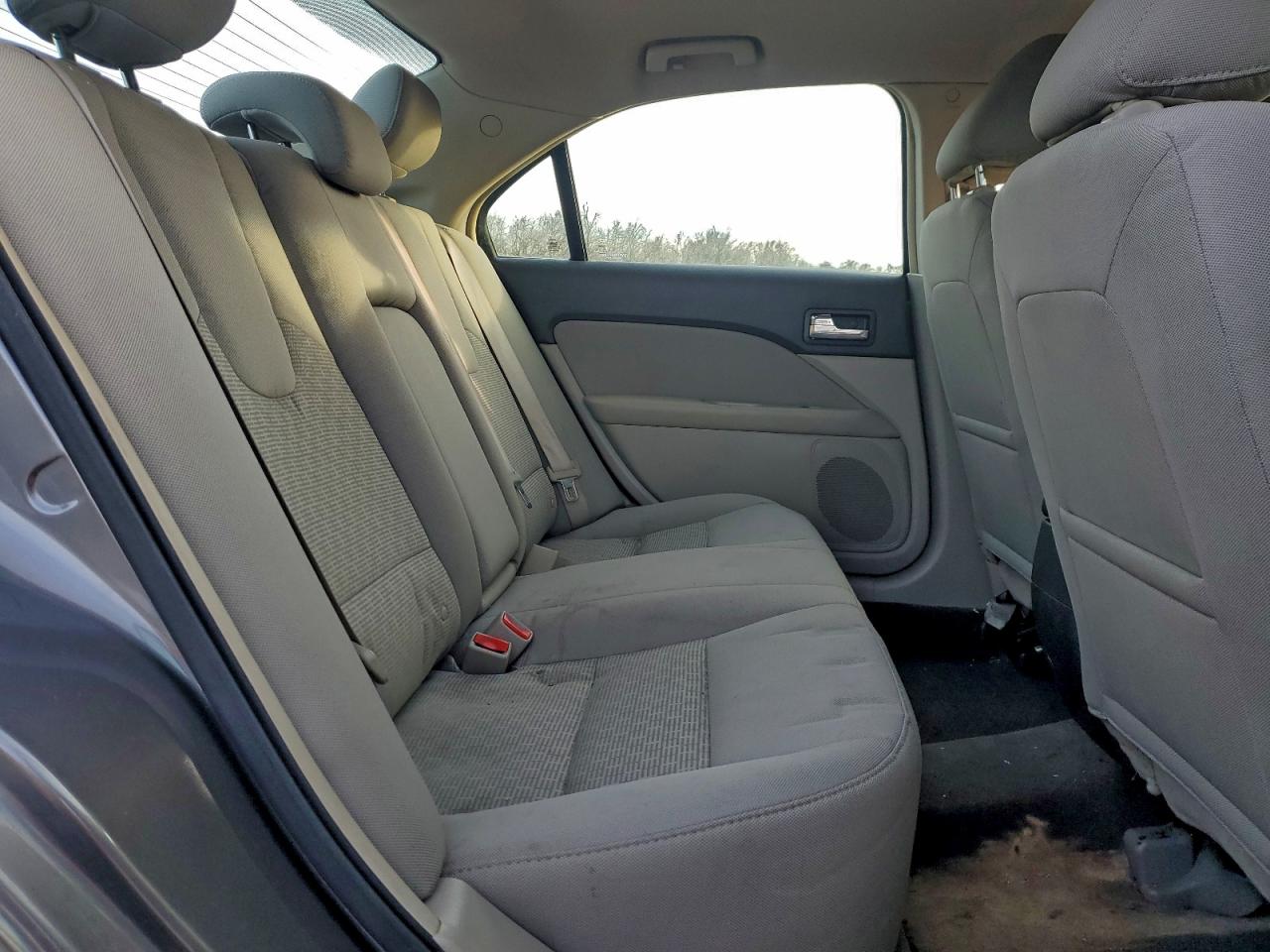 2011 Ford Fusion Se VIN: 3FAHP0HA2BR254829 Lot: 94940495