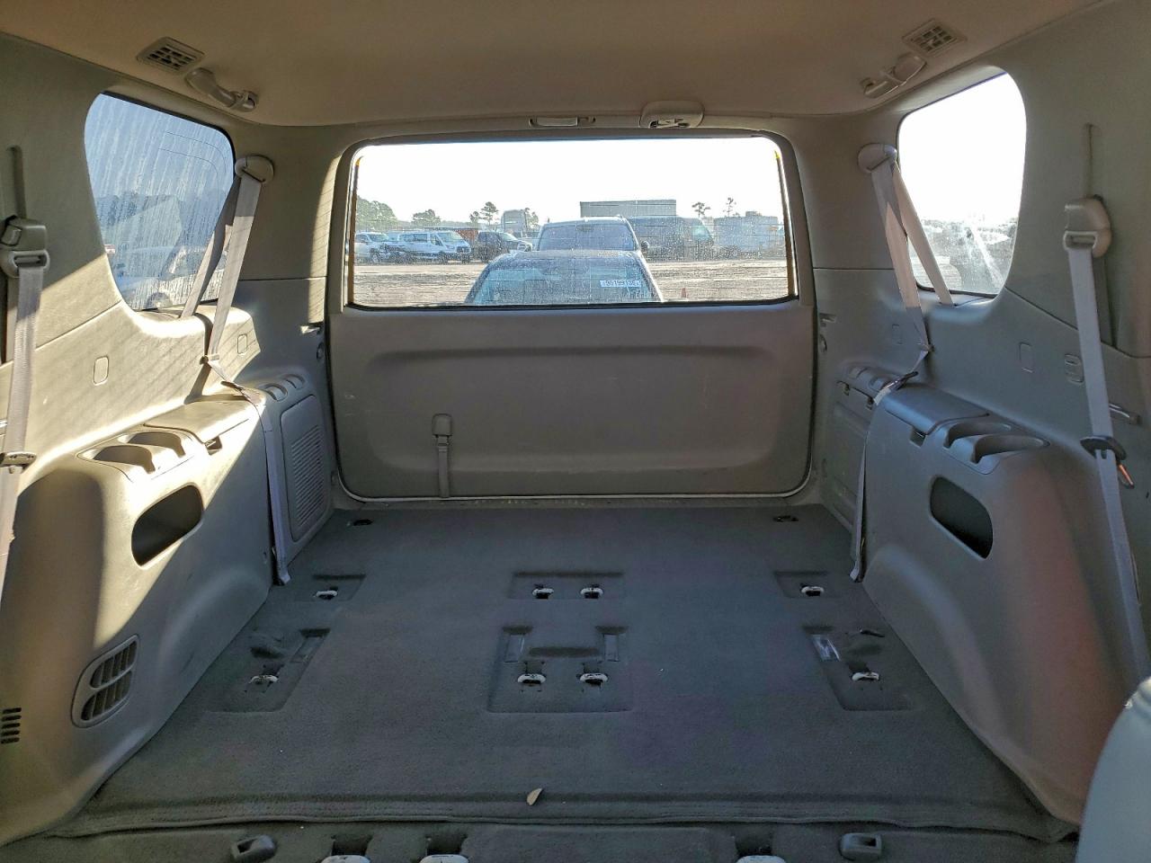 2004 Toyota Sequoia Limited VIN: 5TDBT48A44S226551 Lot: 96365295