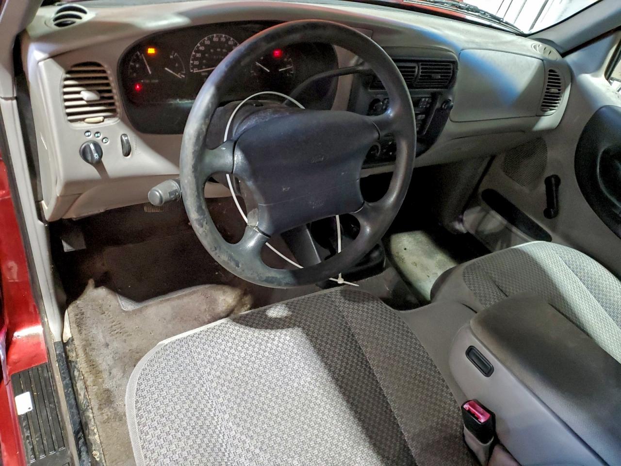 1999 Ford Ranger VIN: 1FTYR10V1XUB51376 Lot: 93961695