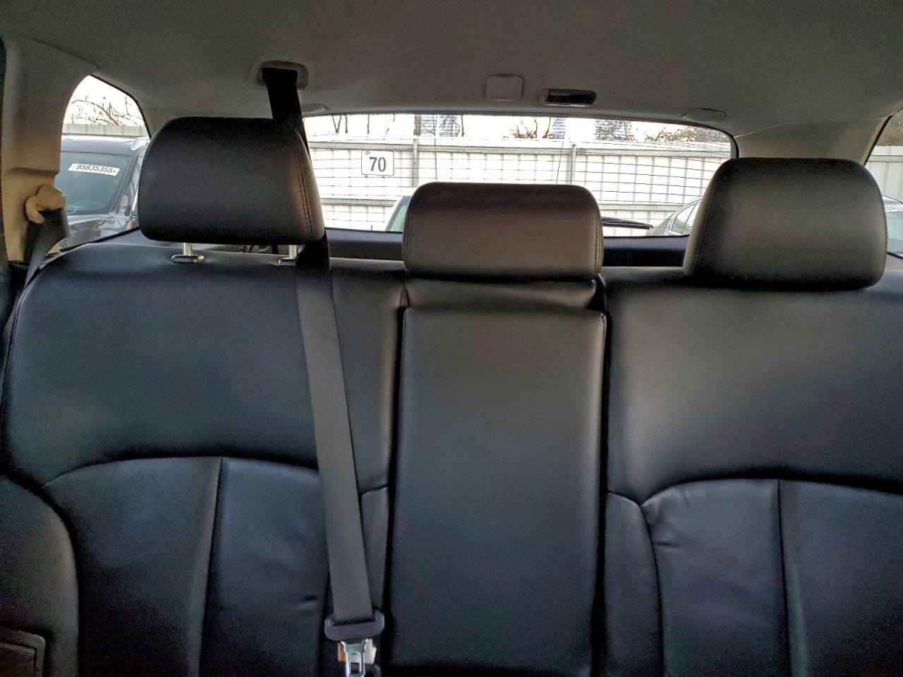 2011 Subaru Outback 2.5I Limited VIN: 4S4BRBJC5B3332452 Lot: 94917635