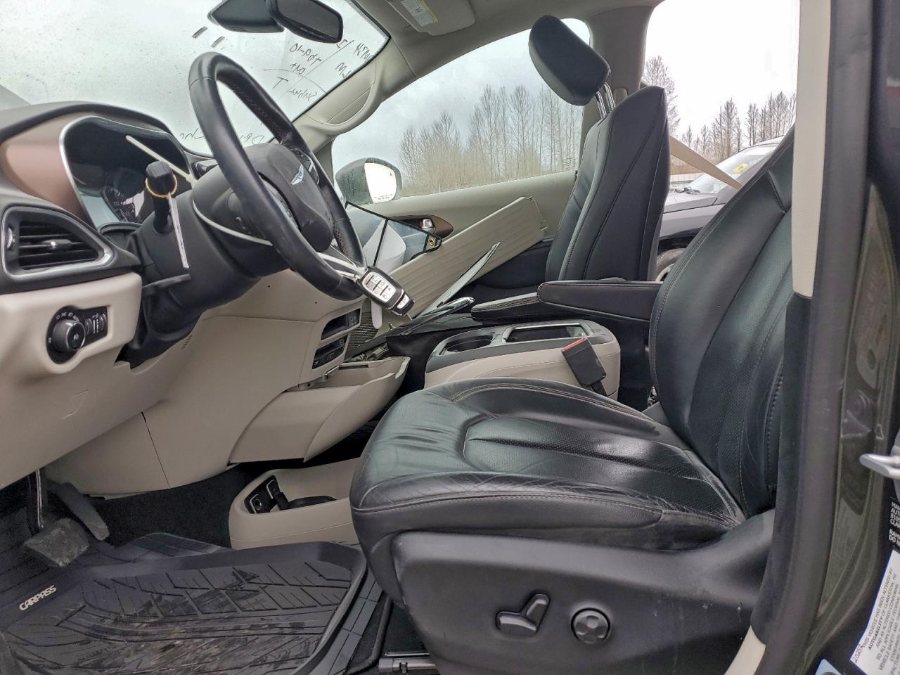 2019 Chrysler Pacifica Touring L Plus VIN: 2C4RC1EG8KR525052 Lot: 94652345