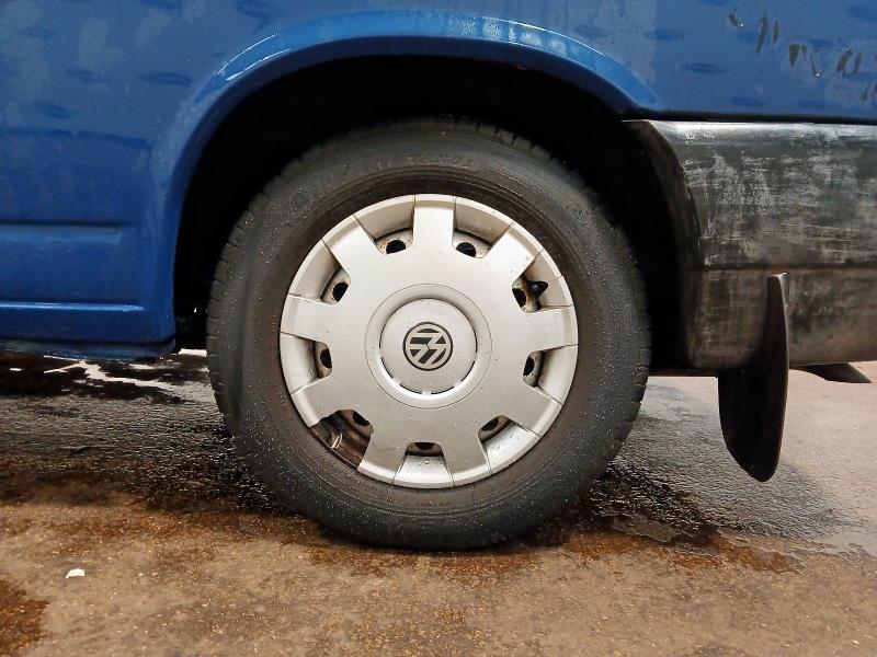 2001 VOLKSWAGEN TRANSPORTER TDI AUTO LWB 