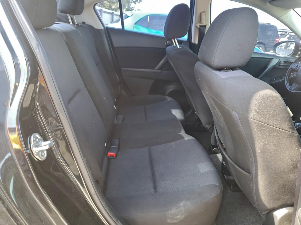 2011 Mazda 3 I VIN: JM1BL1UF4B1496423 Lot: 94740765