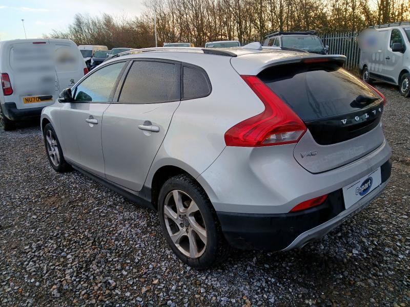 2014 VOLVO V40 D3 CROSS COUNTRY LUX NAV 5DR