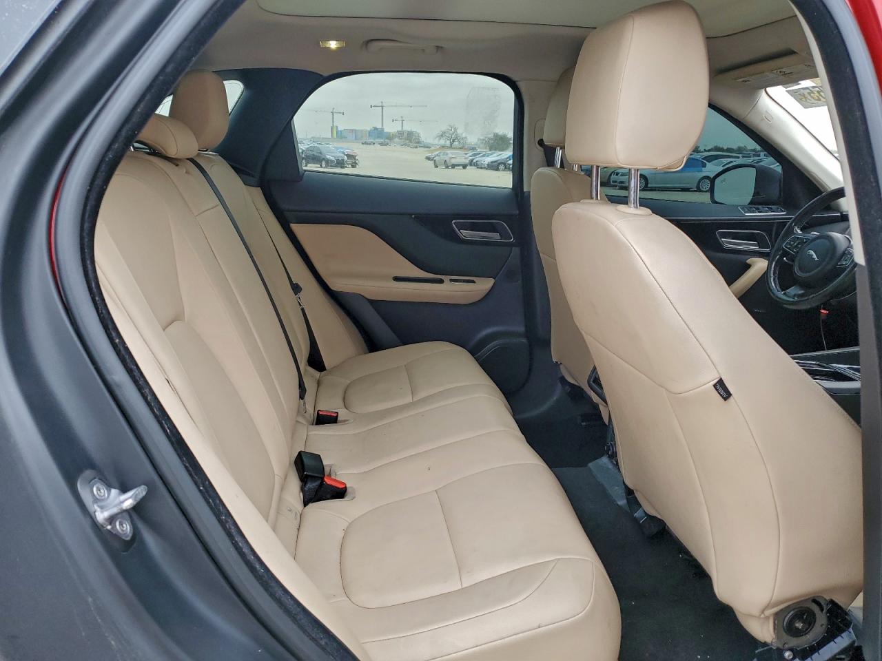 2018 Jaguar F-Pace Premium VIN: SADCJ2FXXJA269066 Lot: 94127455