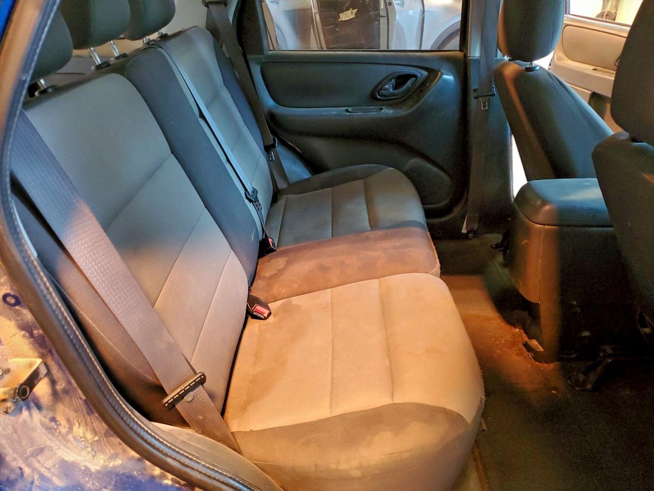 2007 Ford Escape Xls VIN: 1FMYU02Z27KB37504 Lot: 97741085