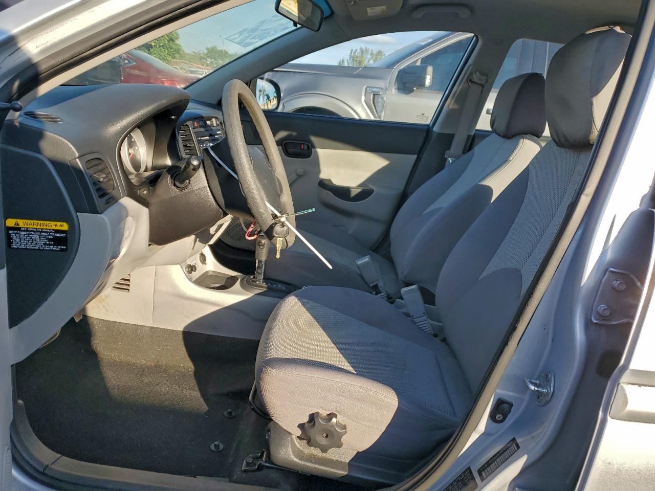 2011 Hyundai Accent Gls VIN: KMHCN4AC8BU617488 Lot: 95346225