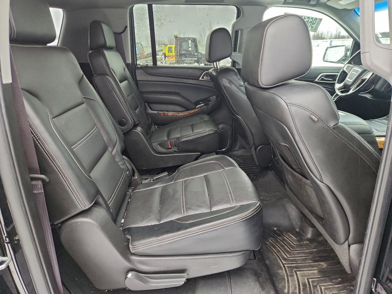 2016 GMC Yukon Xl Denali VIN: 1GKS2HKJ8GR295978 Lot: 96617935