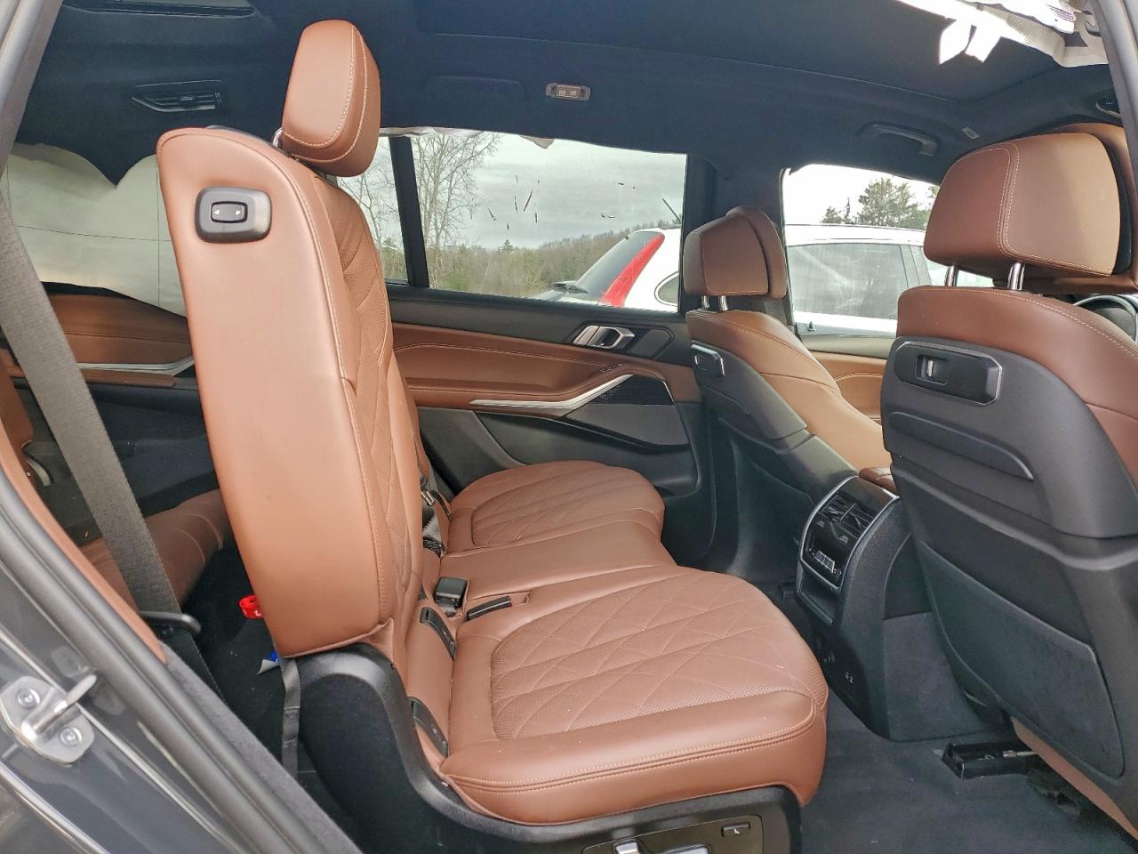 Фото: 5UX23EM00P9P33399