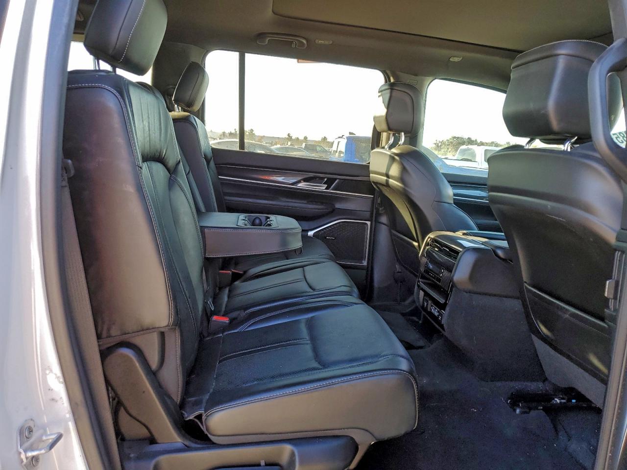 2022 Jeep Wagoneer Series I VIN: 1C4SJVATXNS196472 Lot: 94574985