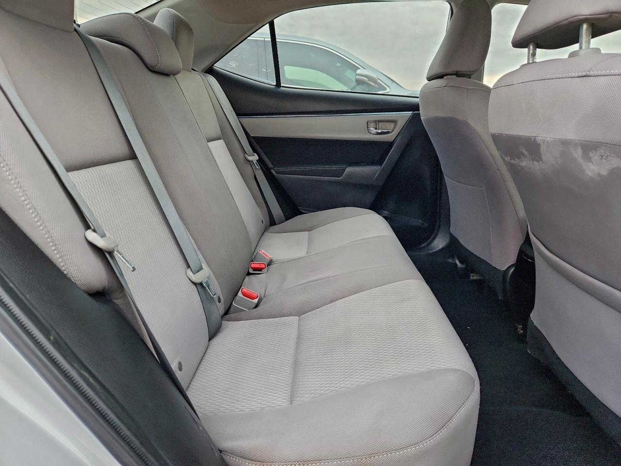 2014 Toyota Corolla L VIN: 5YFBURHE5EP000915 Lot: 95567365