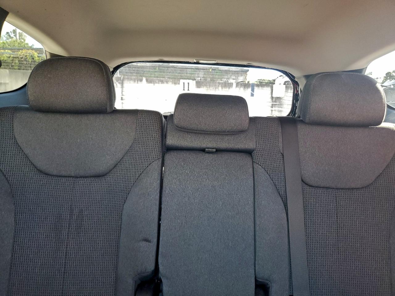 2019 Hyundai Santa Fe Se VIN: 5NMS23AD8KH082875 Lot: 95844415