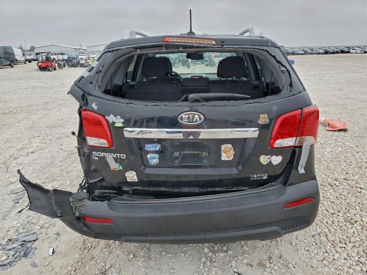 2011 Kia Sorento Base VIN: 5XYKT4A28BG067014 Lot: 93448335