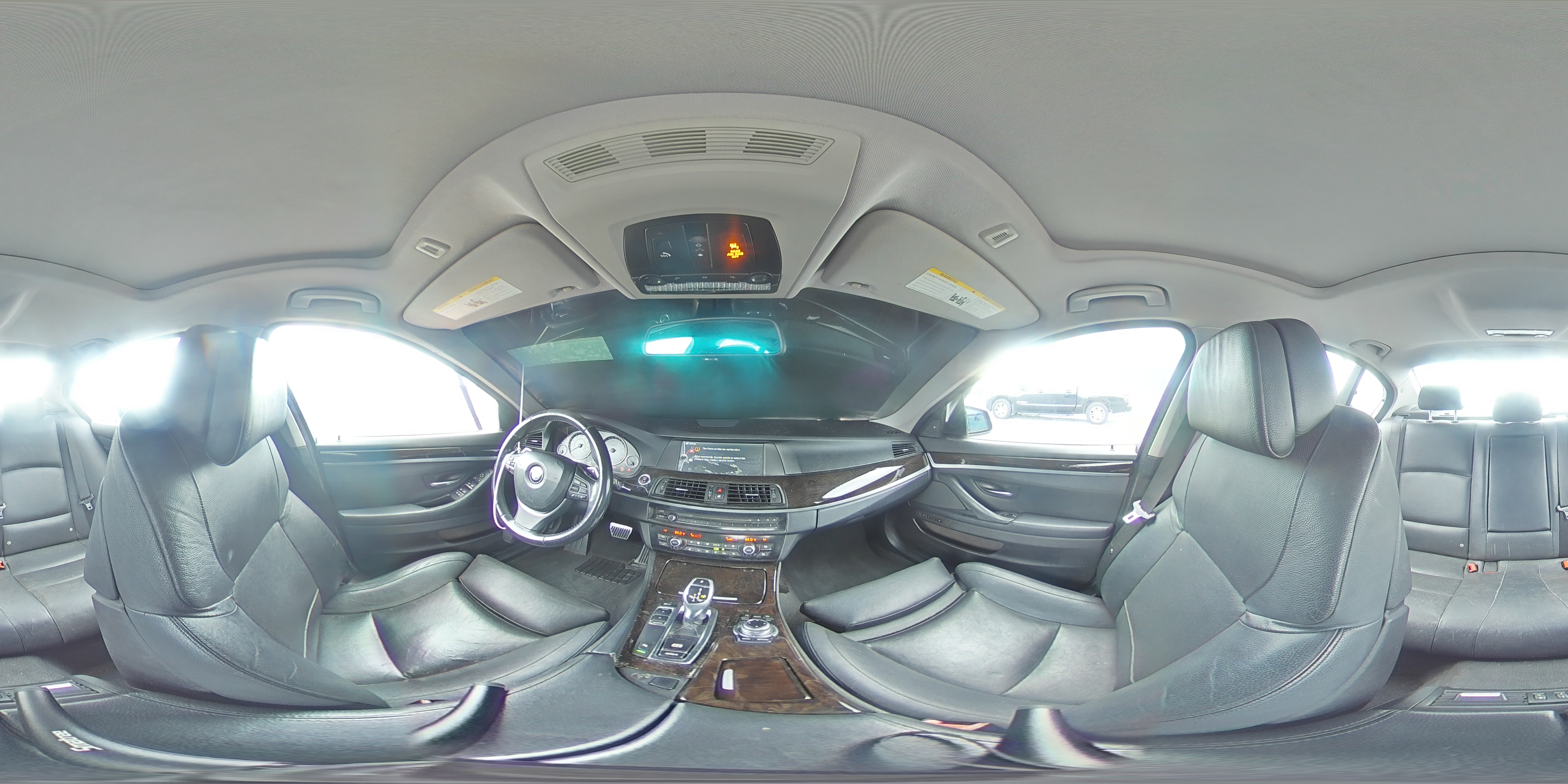 Фото: WBAFR7C56BC804155