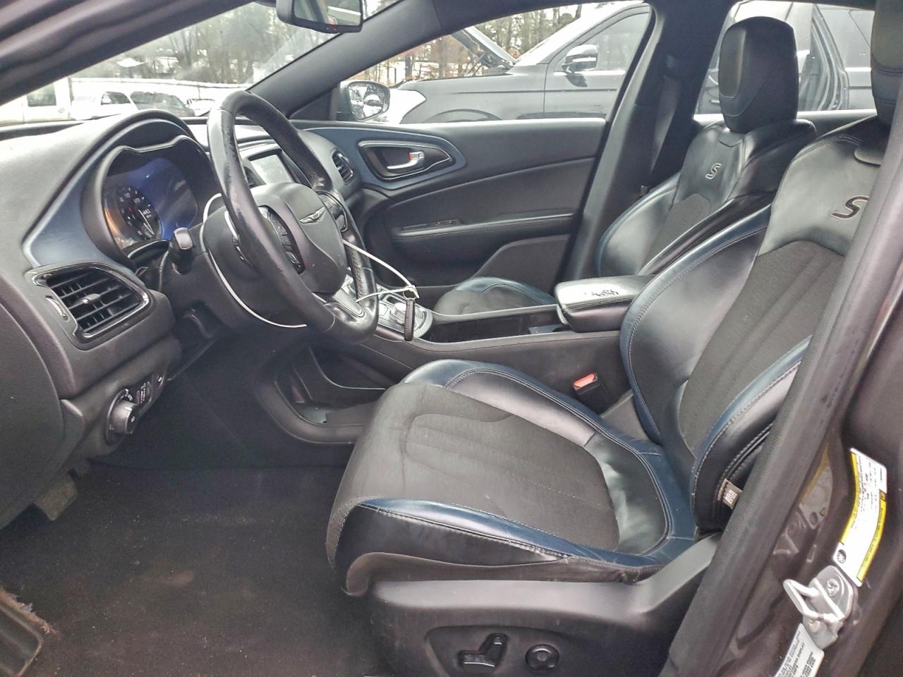 2015 Chrysler 200 S VIN: 1C3CCCDG6FN690804 Lot: 95087115