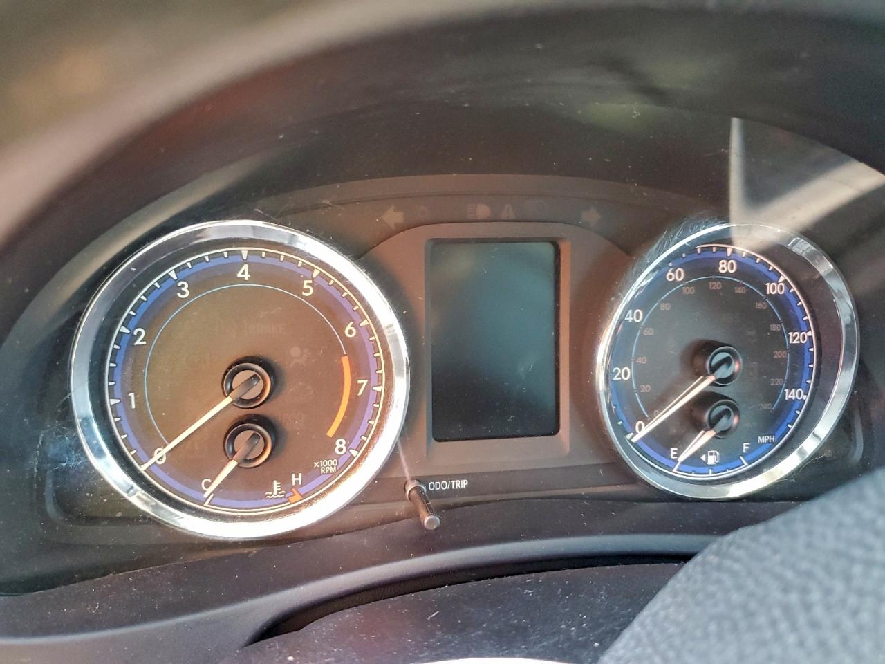 2018 Toyota Corolla L VIN: 5YFBURHE9JP828380 Lot: 93083165