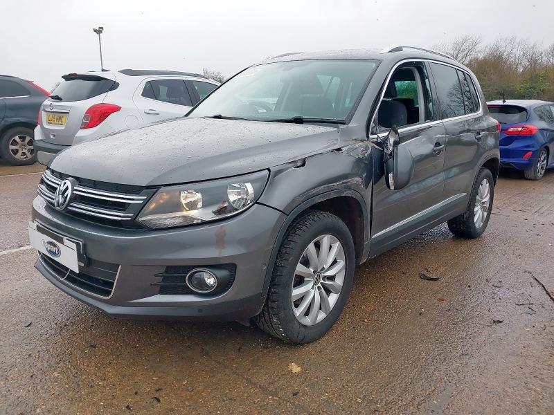 2015 VOLKSWAGEN TIGUAN 2.0 TDI BLUEMOTION TECH MATCH 177 5DR DSG for sale at Copart SANDWICH