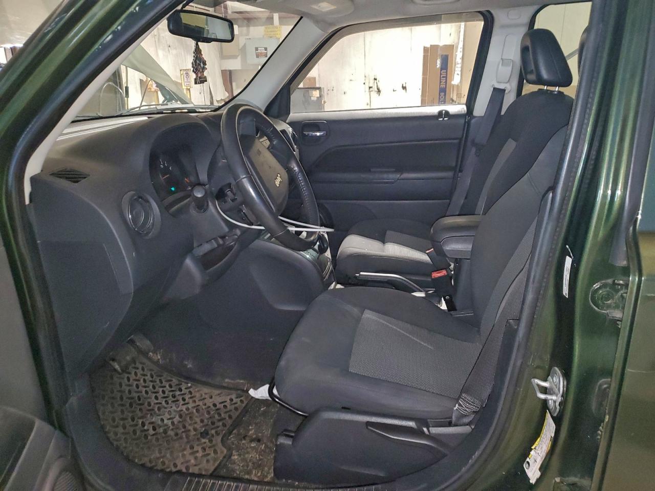 2009 Jeep Patriot Sport VIN: 1J8FF28BX9D118002 Lot: 97946795