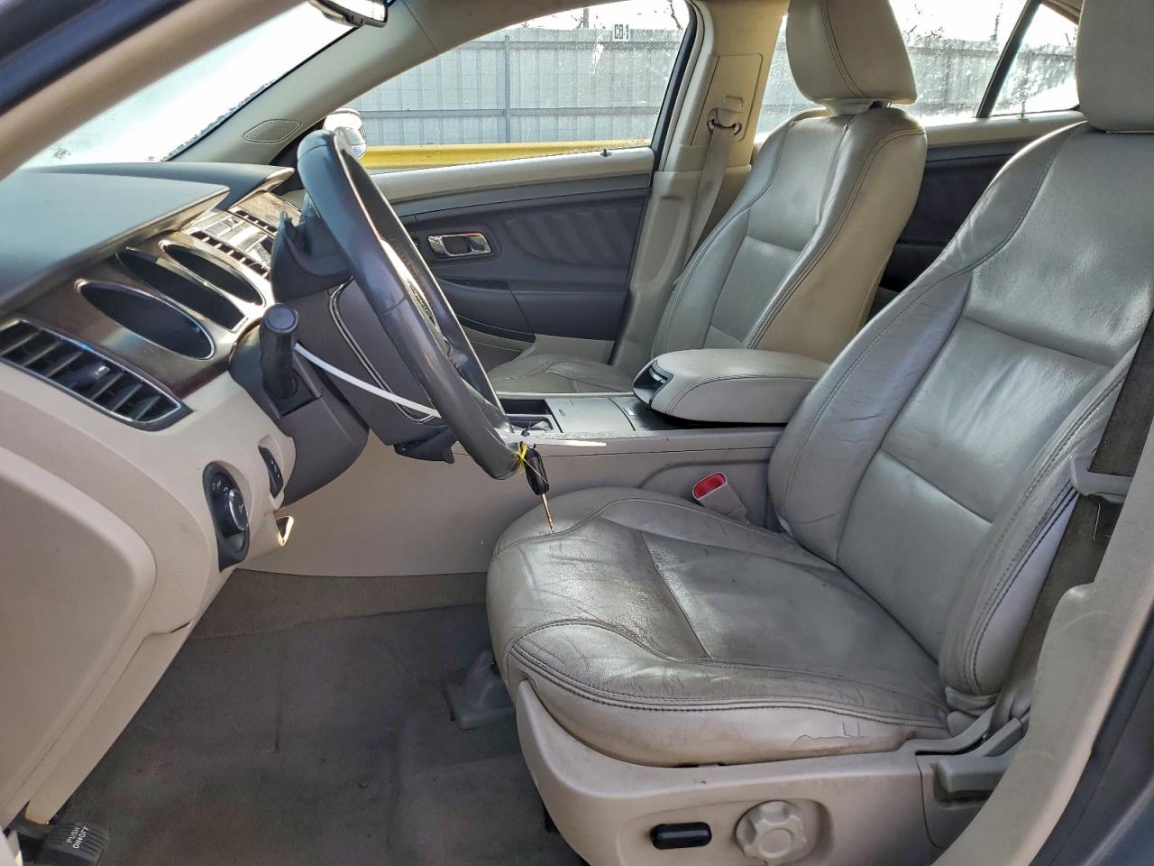 2011 Ford Taurus Sel VIN: 1FAHP2HW5BG138541 Lot: 94741115