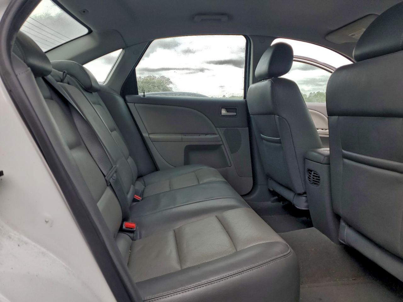 2006 Mercury Montego Luxury VIN: 1MEFM40186G609639 Lot: 94721155