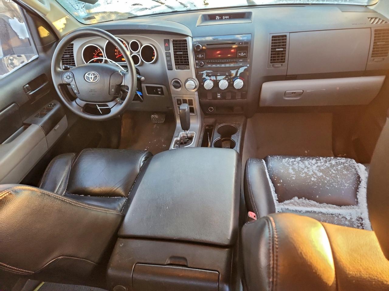 2010 Toyota Tundra Double Cab Sr5 VIN: 5TFUM5F10AX001421 Lot: 93648095