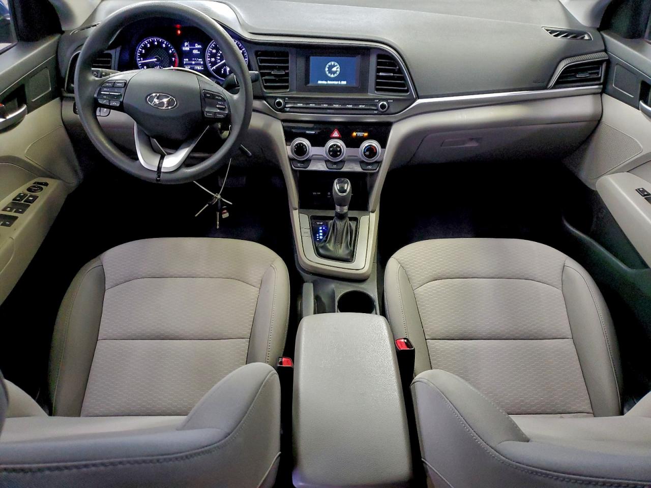 2019 Hyundai Elantra Se VIN: 5NPD74LF1KH452548 Lot: 94377335