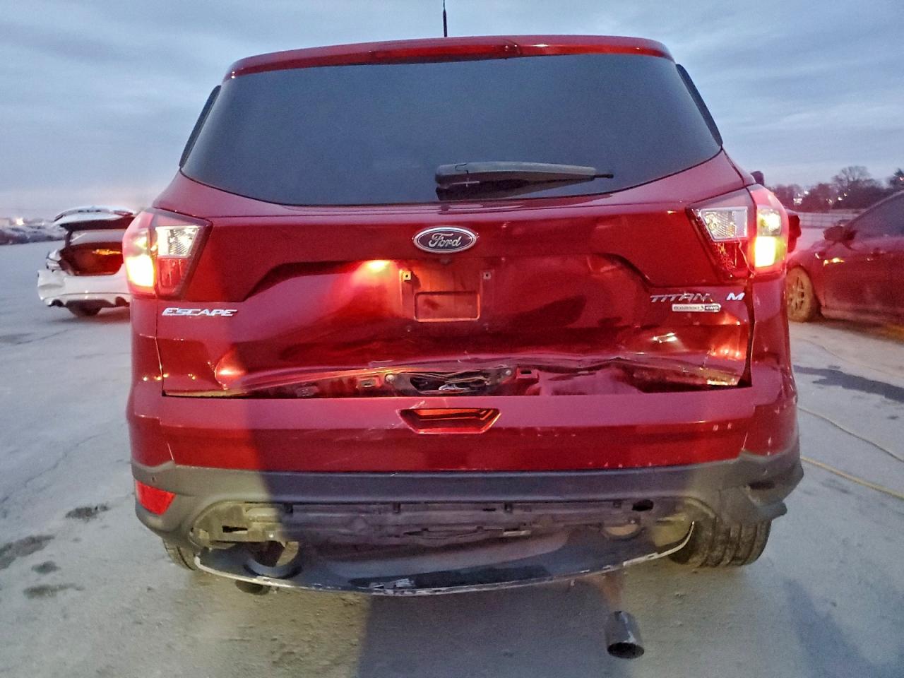 2017 Ford Escape Titanium VIN: 1FMCU9J90HUD45659 Lot: 92766885
