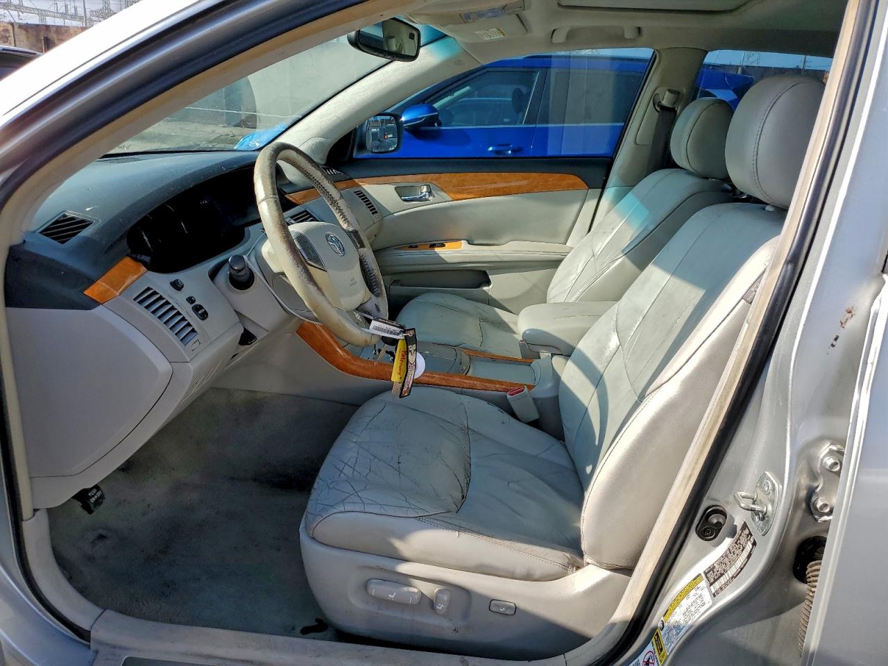 2005 Toyota Avalon Xl VIN: 4T1BK36BX5U009295 Lot: 94753175