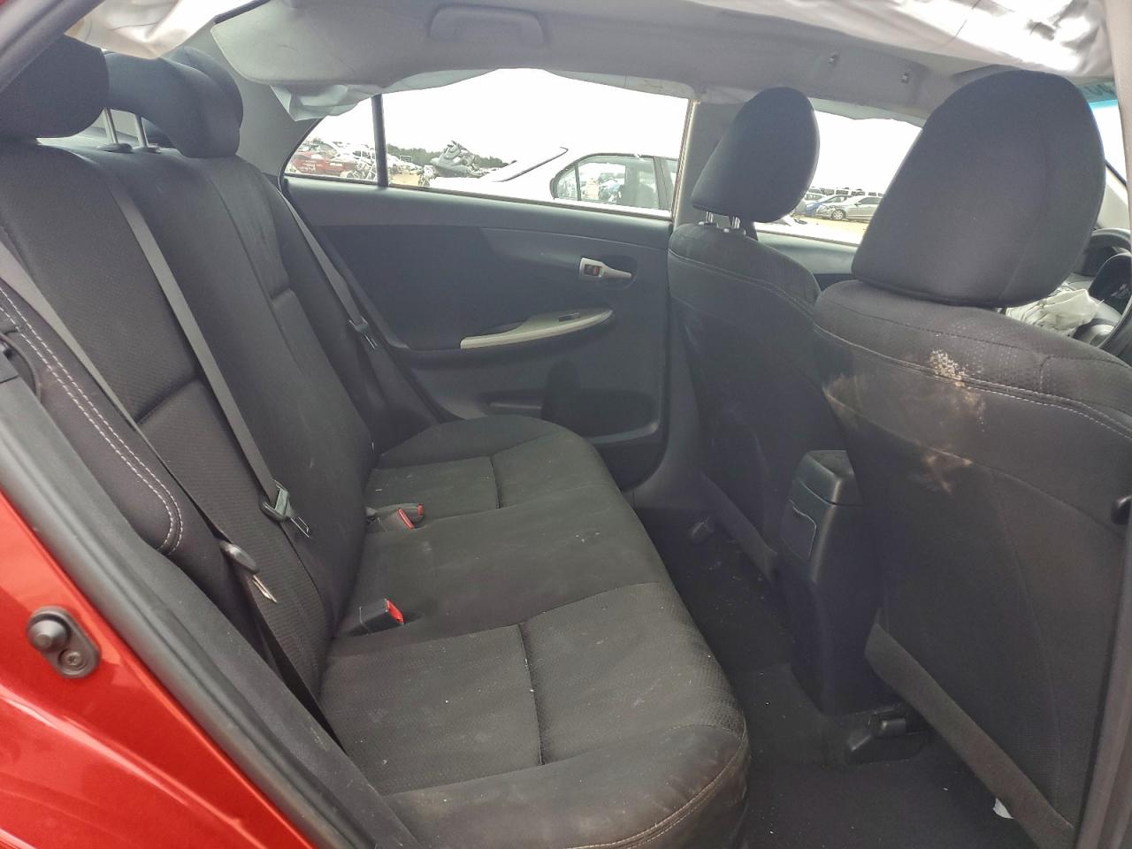 2013 Toyota Corolla Base VIN: 5YFBU4EE8DP137496 Lot: 94702735