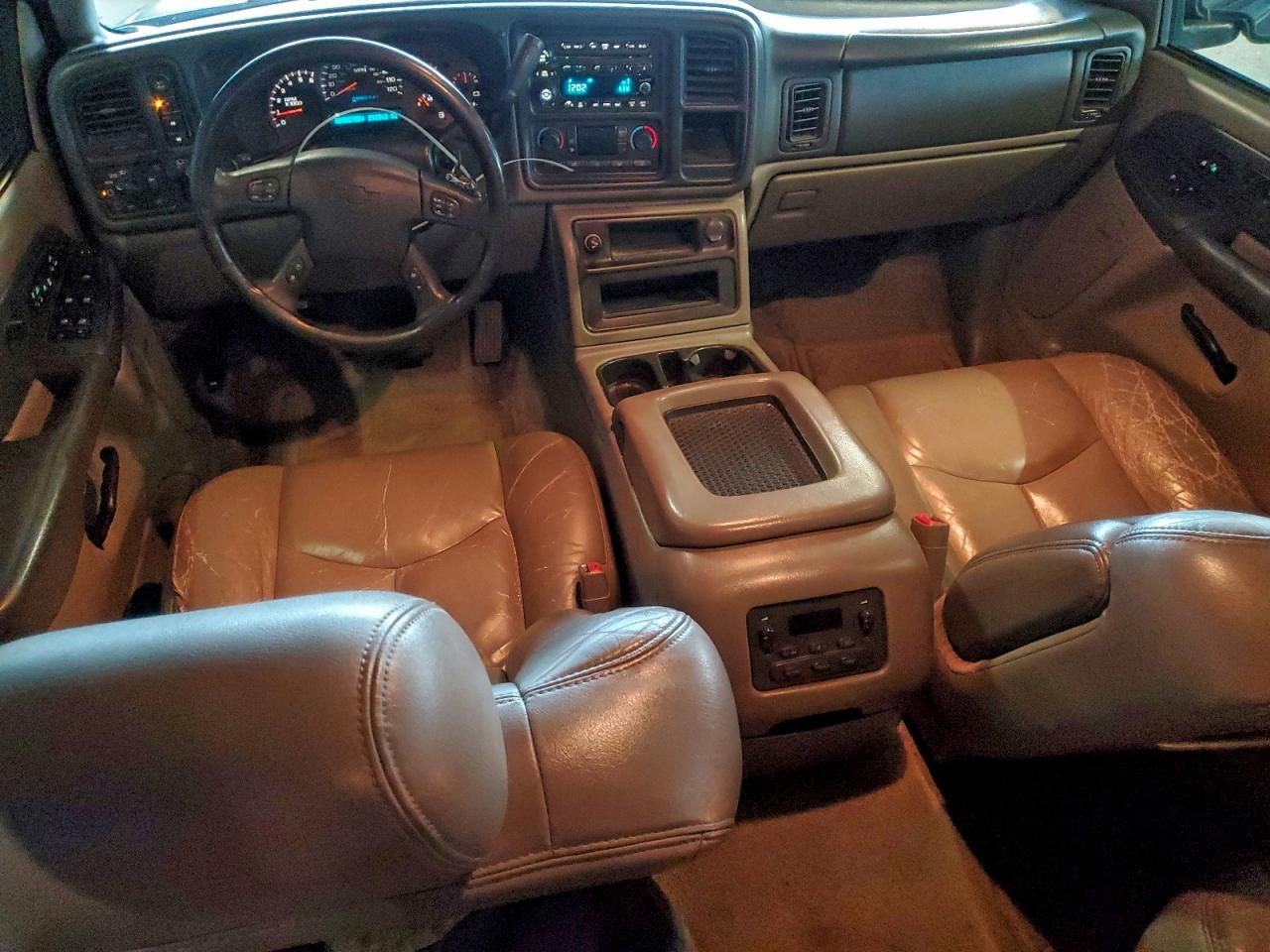 2003 Chevrolet Tahoe K1500 VIN: 1GNEK13T83R173624 Lot: 95948325