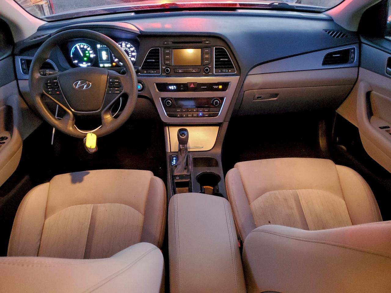 2016 Hyundai Sonata Hybrid VIN: KMHE24L19GA029119 Lot: 94865915