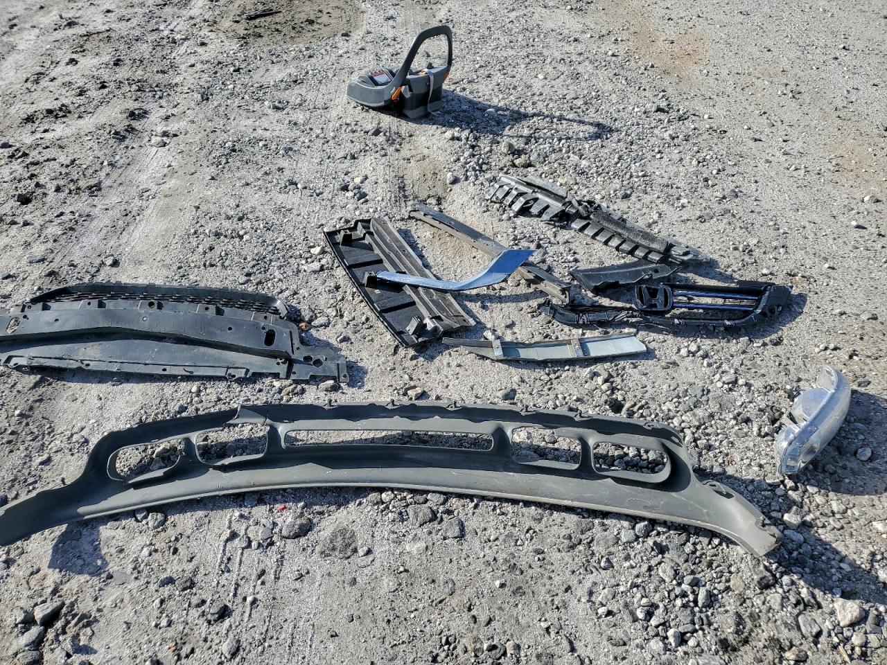 2002 Chevrolet Silverado K2500 Heavy Duty VIN: 1GCHK23G12F107561 Lot: 95485905