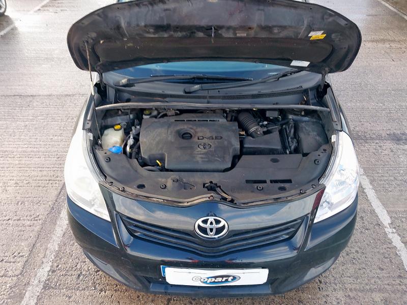 2011 TOYOTA VERSO 2.0 D-4D TR LTHR/PAN RF 5DR