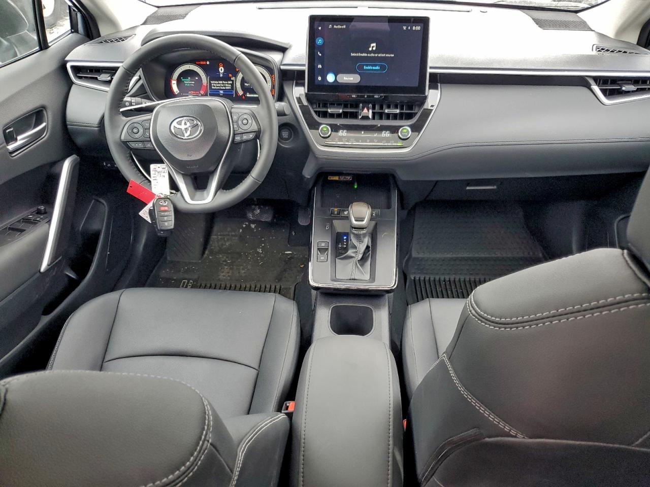 2026 Toyota Corolla Cross Xle VIN: 7MUDAABG0TV147943 Lot: 95503835