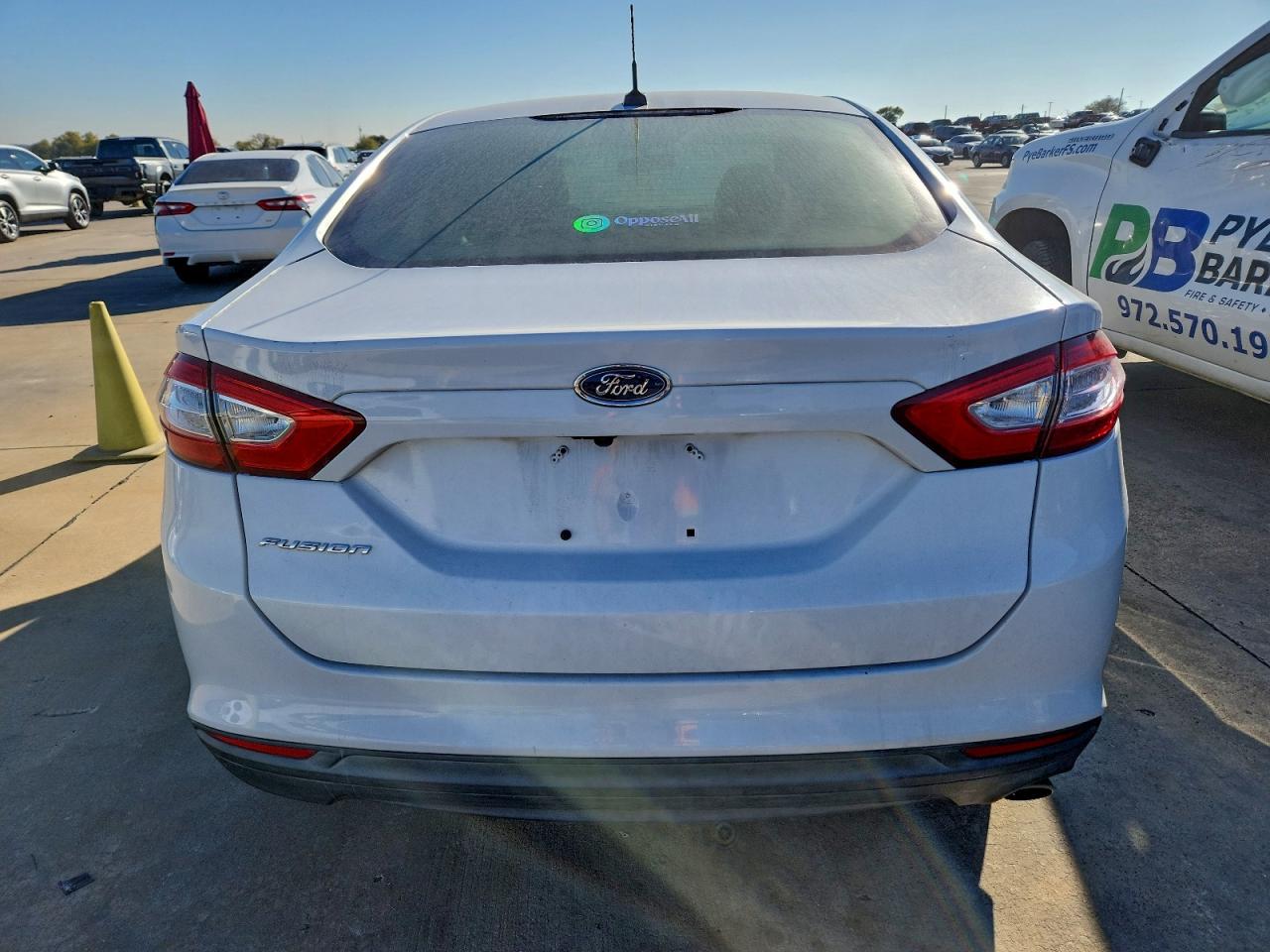 2015 Ford Fusion S VIN: 3FA6P0G70FR118251 Lot: 95202685