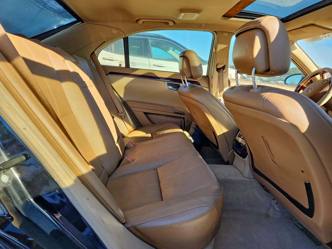 2007 Mercedes-Benz S 550 VIN: WDDNG71XX7A145451 Lot: 97209445