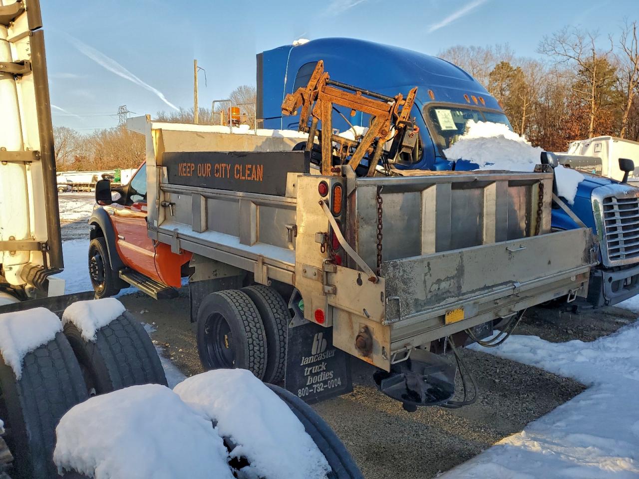 2007 Ford F550 Super Duty Dump Truck VIN: 1FDAF57P07EB08937 Lot: 95670035