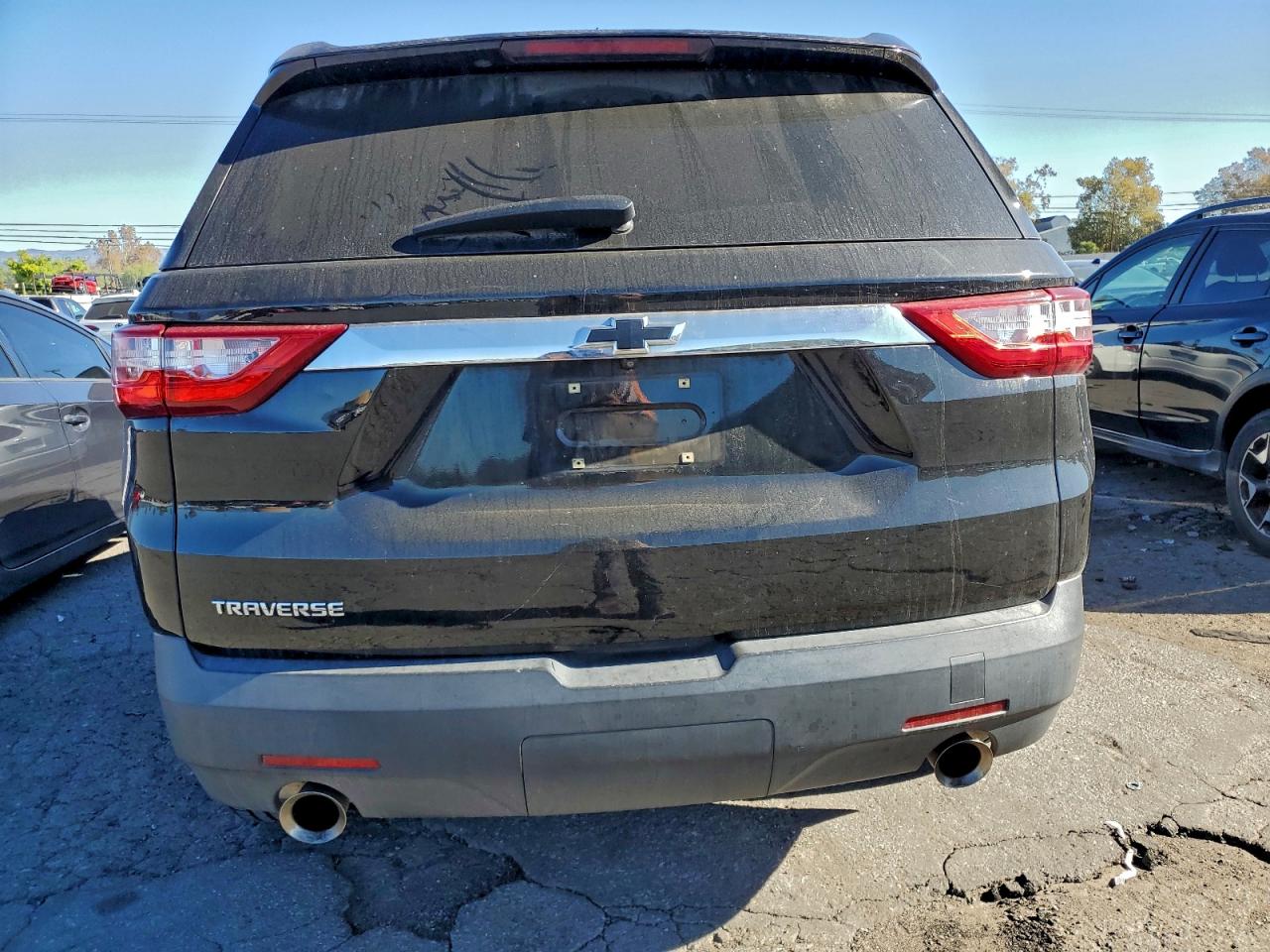 2018 Chevrolet Traverse Ls VIN: 1GNERFKW6JJ249616 Lot: 95398895