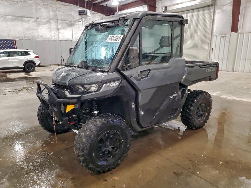 2023 CAN DEFENDER - utility vehicle