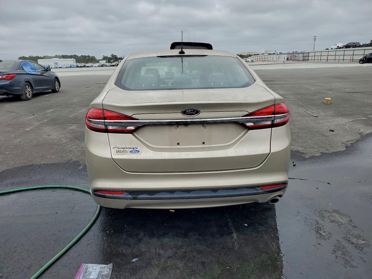 2017 Ford Fusion S VIN: 3FA6P0G70HR339917 Lot: 94283615