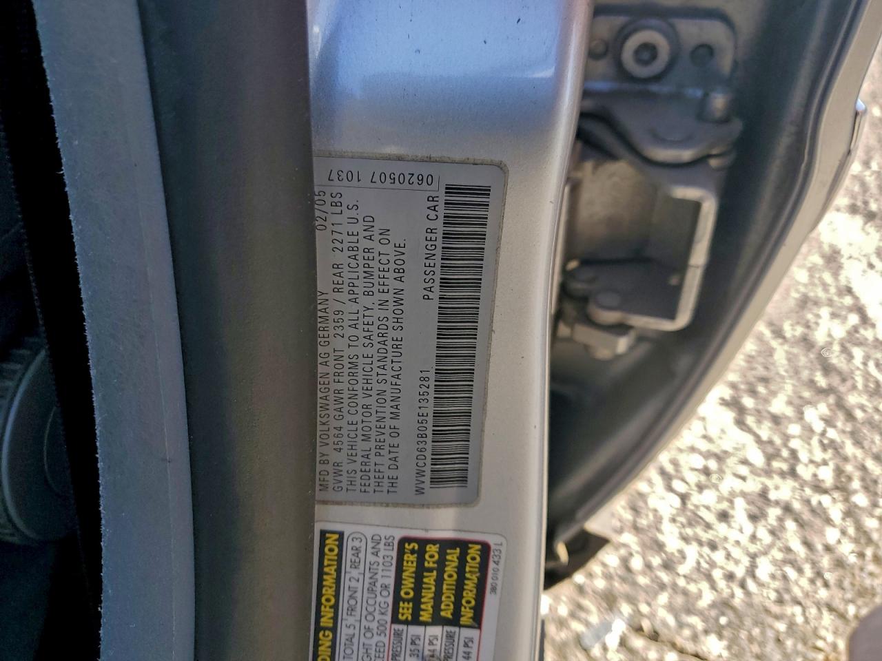 2005 Volkswagen Passat Gls VIN: WVWCD63B05E135281 Lot: 96024095