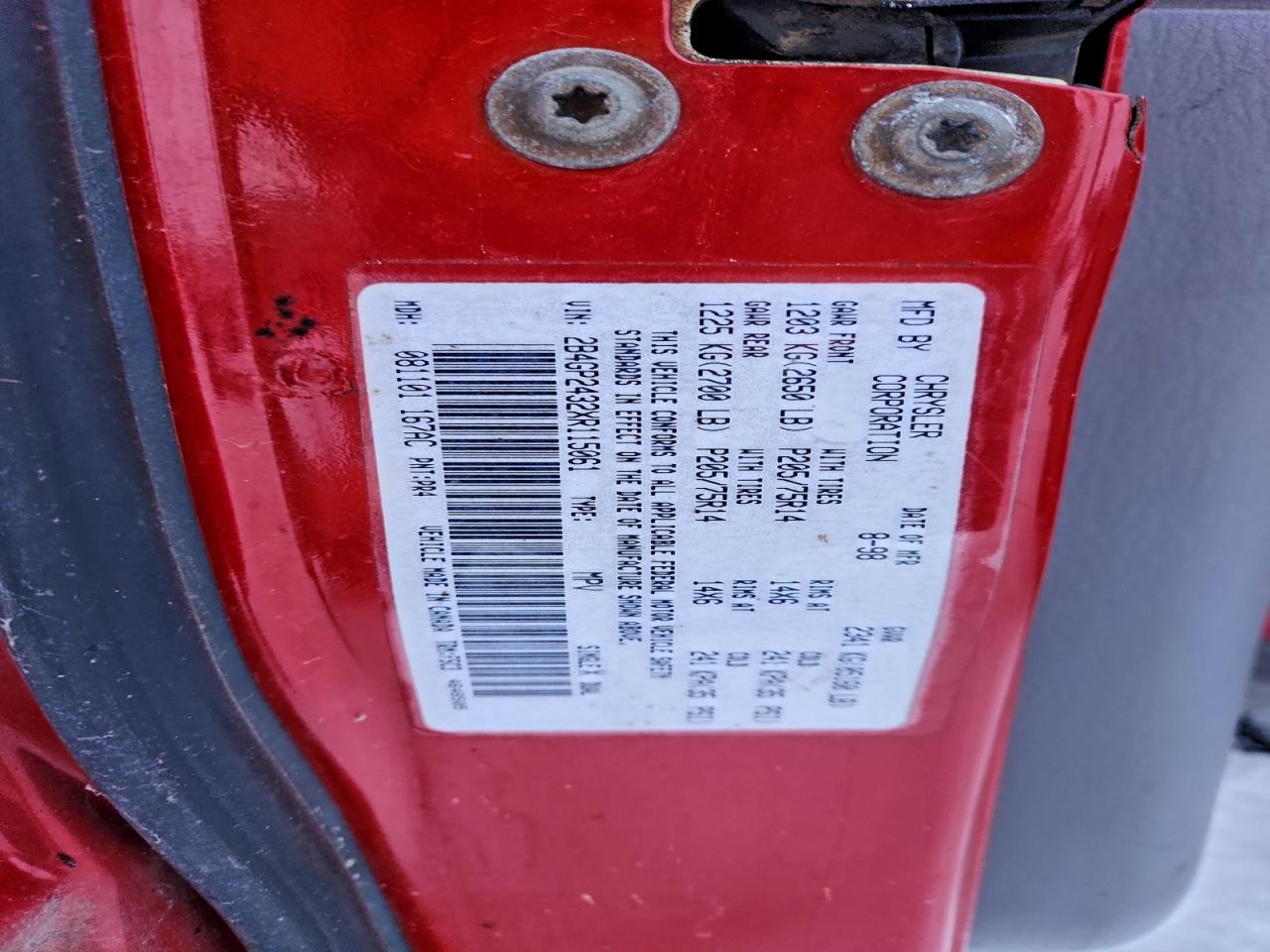 1999 Dodge Grand Caravan VIN: 2B4GP2432XR115061 Lot: 95209065