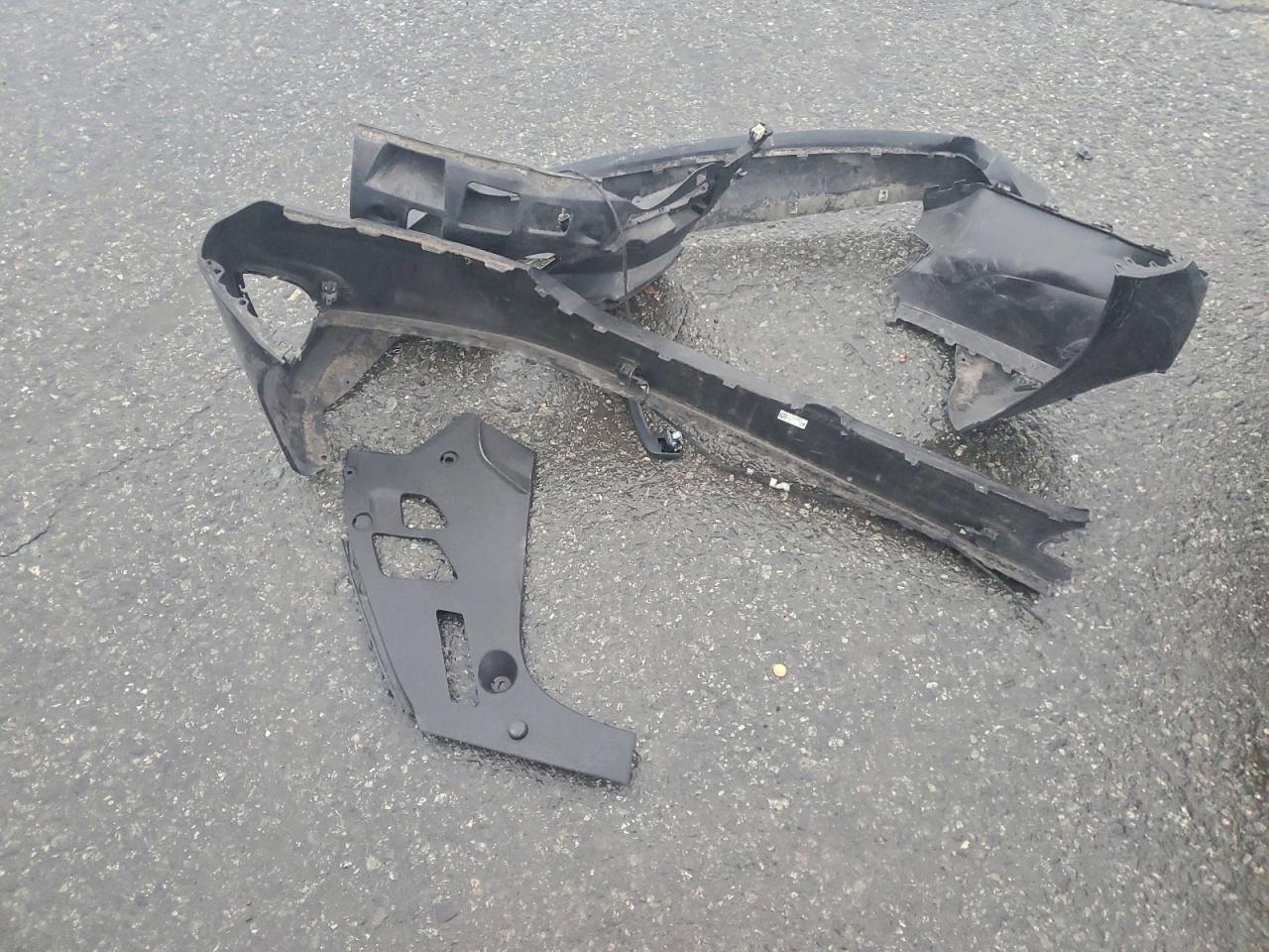 Фото: WBA13BJ0XNWX66938