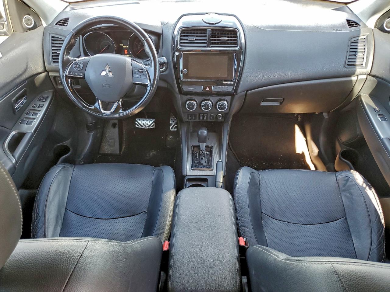 2018 Mitsubishi Outlander Sport Sel VIN: JA4AP4AW2JZ000826 Lot: 95277245