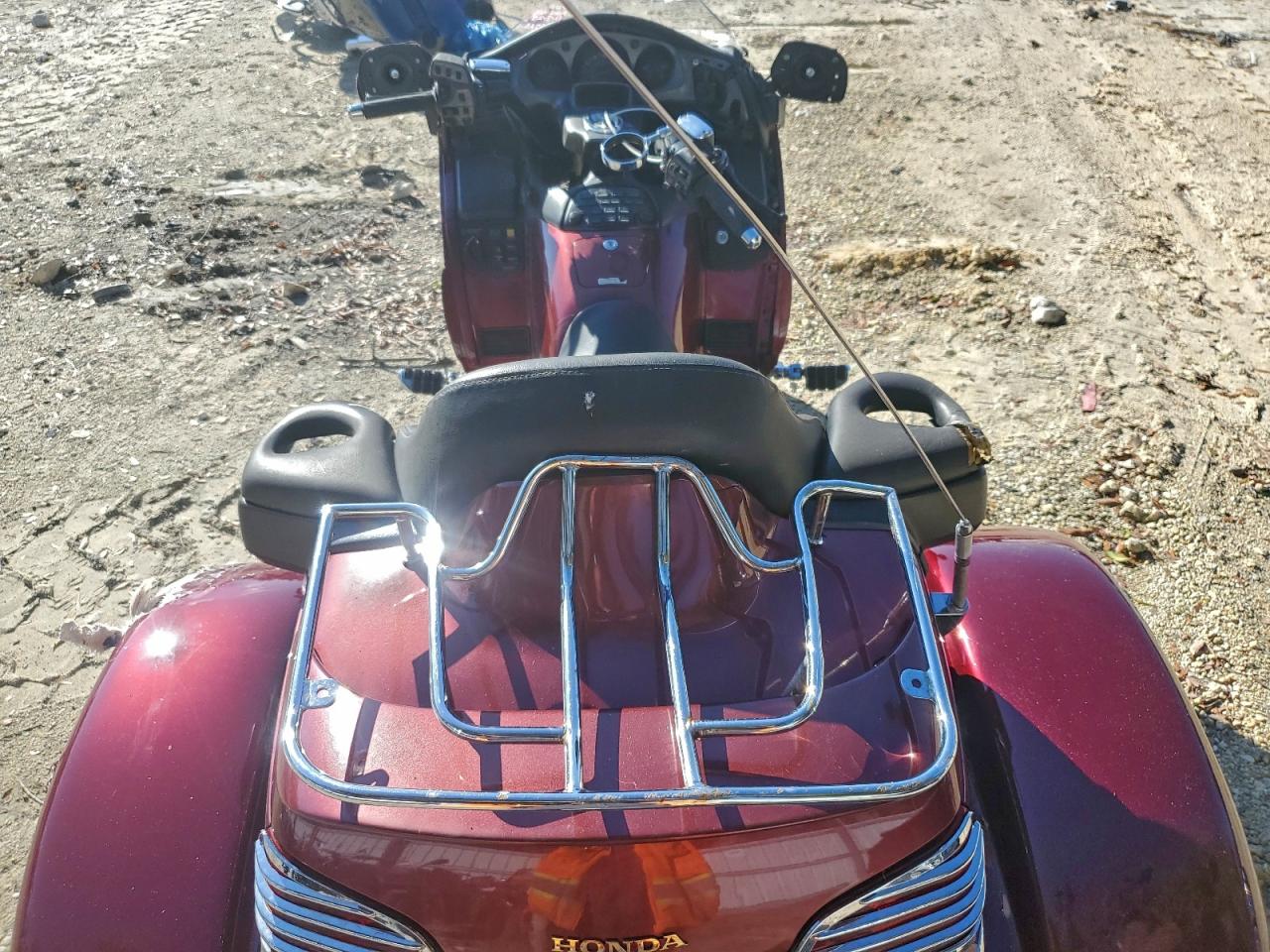 2004 Honda Gl1800 VIN: 1HFSC470X4A307341 Lot: 95463555